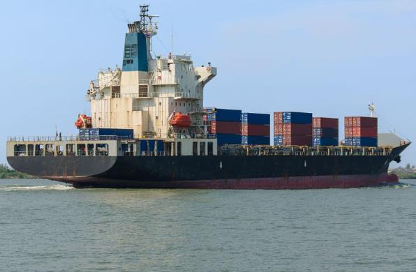 寧波海運成為連接全球各地的重要橋梁，促進了經(jīng)濟繁榮與文化交流