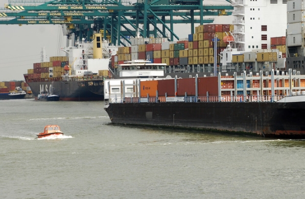 寧波作為中國(guó)的港口城市其國(guó)際貨代業(yè)的發(fā)展備受矚目