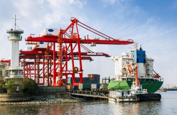 寧波貨代公司如何在激烈的市場(chǎng)競(jìng)爭(zhēng)中脫穎而出，實(shí)現(xiàn)創(chuàng)新與突破