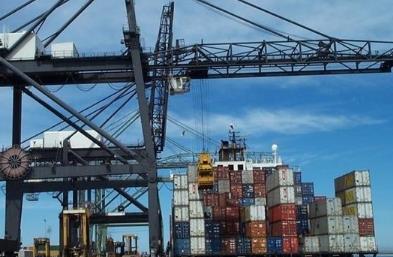 青島海運(yùn)公司詳解集裝箱進(jìn)水如何處理及保險(xiǎn)怎樣理賠？