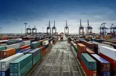 論海外倉對(duì)青島國(guó)際物流的重要性