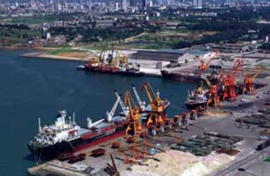 深圳貨代公司以其專業(yè)水平正不斷推動(dòng)著全球貿(mào)易的繁榮發(fā)展